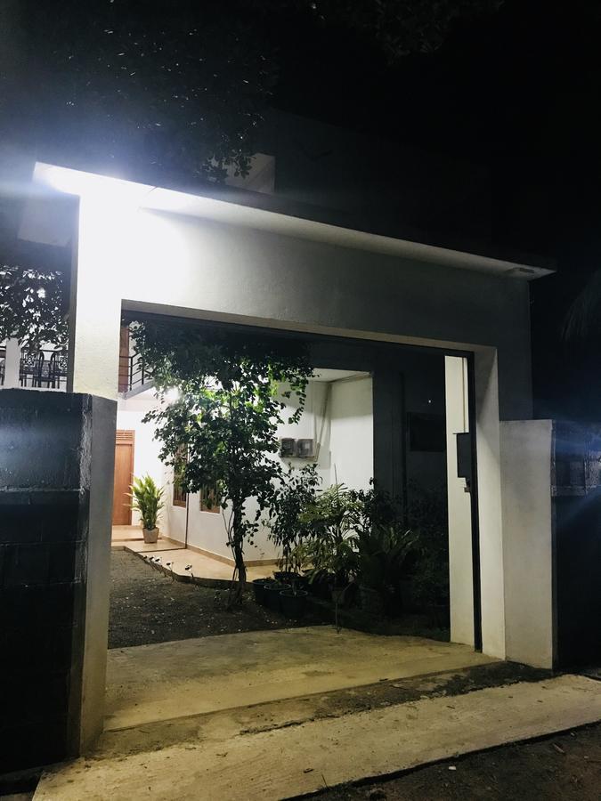 Emarald Holiday Homes Anuradhapura Εξωτερικό φωτογραφία